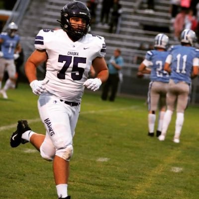 Chaska, MN |6’2 270| DL.