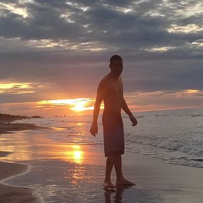 Felipearias98's profile picture. 