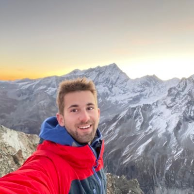 Musician, hiker, problems solver & EPFL MSc in Communication Systems (Computer Science + Electrical Engineering).