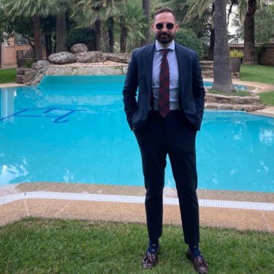 Ex-futbolista. Asesoramiento y Representación de Futbolistas. Ex Director Deportivo UP Plasencia y CD Miajadas. Scouting.⚖️&⚽️