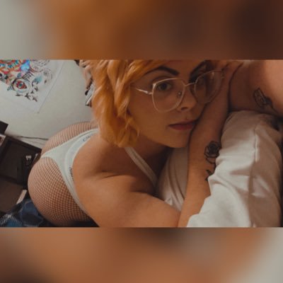 cchickenwwing's profile picture. 18+ only plssss. 😘