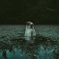 chlo (@chl0_roform) 's Twitter Profile