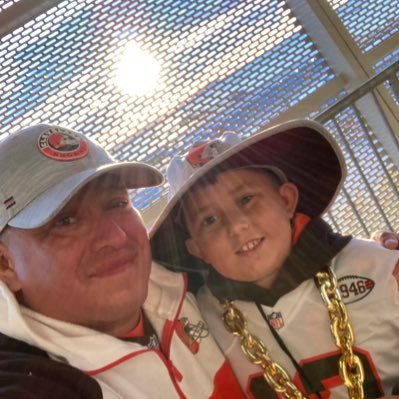 brownbuckeye1's profile picture. 