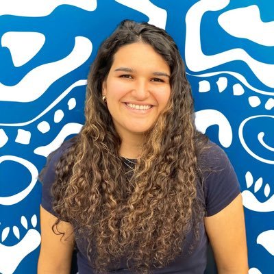 Colombian. Designer. Explorer. Don’t be afraid to dream a little bigger darling 🎉