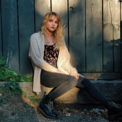 crawl through my bones, make your way back home. (28. writer / poet. unashamed film snob)