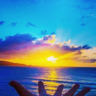 77ZkRX4llW98HUz's profile picture. 