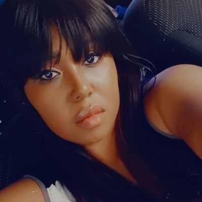charnette5296's profile picture. I'M A WIFE, MOTHER, DAUGHTER, SISTER, AUNTIE, COUSIN, FRIEND.

IM TALL, THICK, CUTE , SMART , CLASSY , SEXY, FUNNY, STRONG , AND RESILIENT. 

DETROIT RAISED 😘