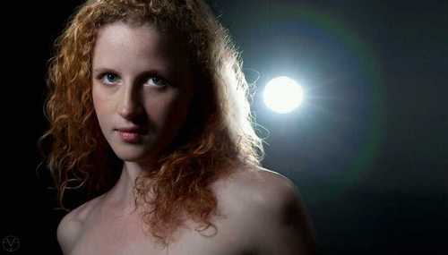 ashflutter's profile picture. #resist