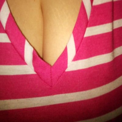 findom/massage/boobworship/body worship/sexting/voice chat/ video/rough/gentle whatever you like. 
https://t.co/3n5xYeQsif