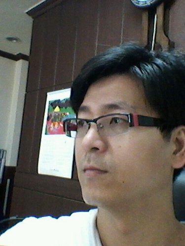 조금더 가깝고 조금더 친밀해지는 세상이네요. 좋은사람입니다.좋은친구들이랑 함께하고싶습니다.