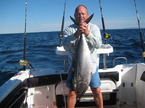 LeesPeter's profile picture. i get to help people buy and sell real estate and still find time to chase fish.