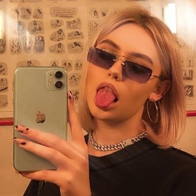 y_annyyy's profile picture. 