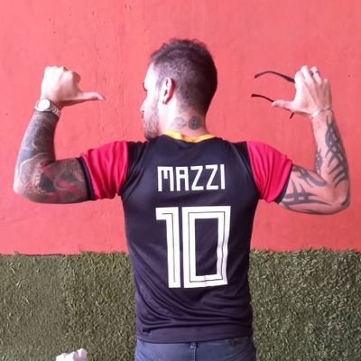 Mazzidona's profile picture. Streamer https://t.co/PLiF9fVbaU 🕹💙🎮