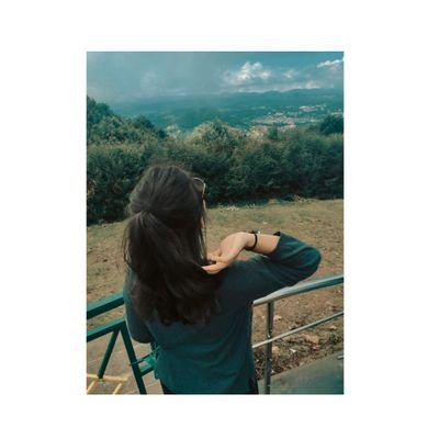 Charu_06's profile picture. An avid reader with a multitude of perspectives...