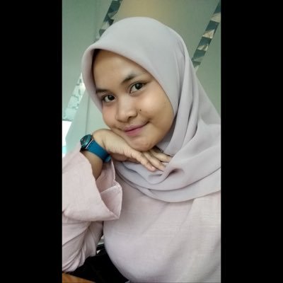 azzaniafitria's profile picture. sedang belajar bersyukur