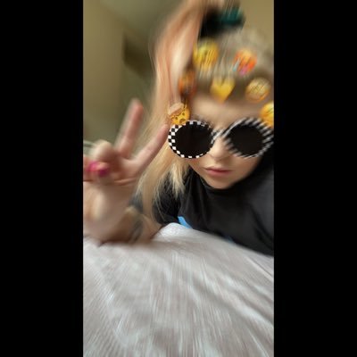 mmoo_08's profile picture. 22 | 💕💜💙