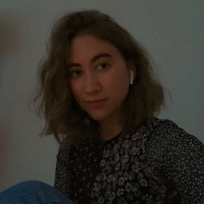 zoetaschereau's profile picture. my daily thoughts 💭