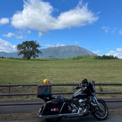 JxSRcxUbCU4jKbb's profile picture. #ハーレー乗り #ソロキャンツー 🏍⛺️🔥 #神社巡り ⛩#交通安全ステッカー 集め✨ #酒好き🍻🍶 #ラーメン 好き🍜最近は #ガンプラ やり始めました😆
