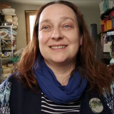 Visual & community artist using recycled materials
Member: @prismtextiles @design_nationUK @artcanorg
Associate artist: @proudandloudart @diytheatreco
