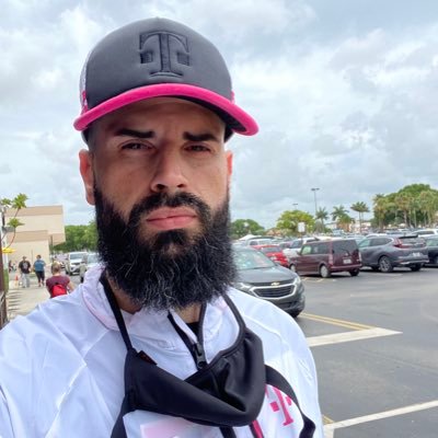 SteelBeard305's profile picture. Marine Corps Veteran T-Mobile RSM