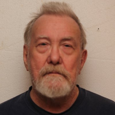 curtvelong's profile picture. TÄNKER för moder SVEA