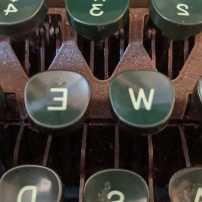 eliotwalter360's profile picture. Writer/Editor