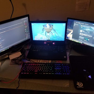 7Descrum's profile picture. Bruh