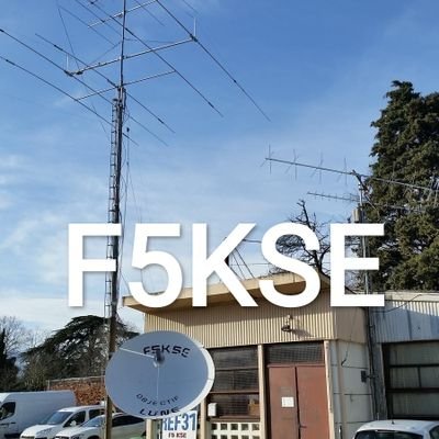 Radio Club Toulousain, situé au petit Capitole à Lardenne Toulouse.
Actif en HF, satellite, EME et Qo100.