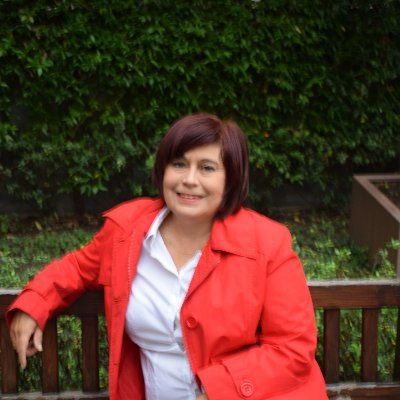 Full Professor of Literatures in English at UAM. My passions: Canada, Scotland and Margaret Atwood