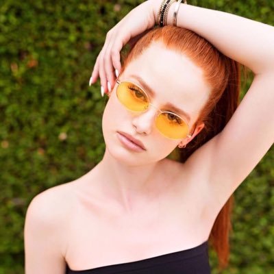 FemmeLove12's profile picture. || 🏳️‍🌈❤️‍🔥💜💙💚💛🧡♥️❤️‍🔥🏳️‍🌈 || The girls are the queens of the 🌎 👑👠 || 🌈🌈🌈🌈🌈🌈🌈🌈🌈🌈🌈 || Amo las gorras 🧢 ||