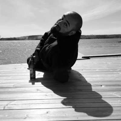 YekiStajl's profile picture. Rossoneri Siamo Noi 🔴⚫️