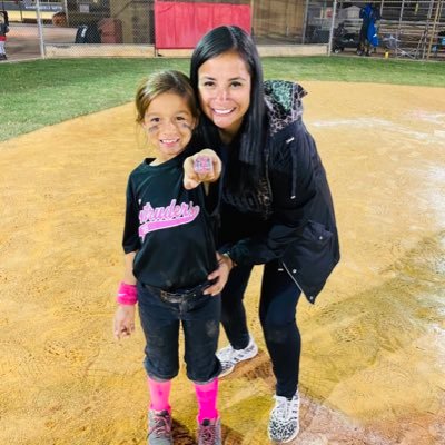KarlaMAnderson's profile picture. Wife, ⚾️🥎🏀🏈 Mom