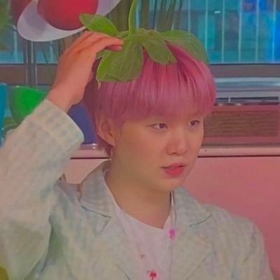 filterughjin's profile picture. @BTS_twt 
🇵🇭🇺🇲 18