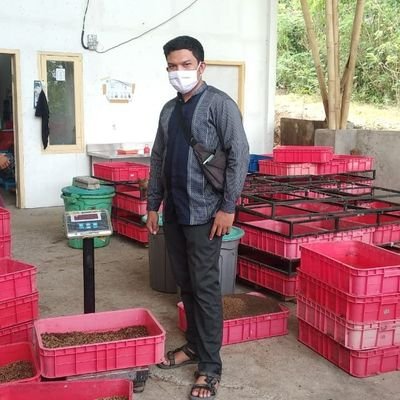 NtbSyiarudin's profile picture. Mengejar tanpa henti Berhenti tanpa henti😀