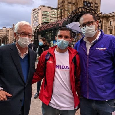 DEFENSOR DE DERECHOS HUMANOS
aspirante ala cámara por Cundinamarca
#DIGNIDAD # (2022-2026)
