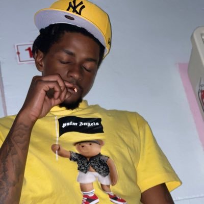 Town Nigga..™️🍃🍃🍃🍃