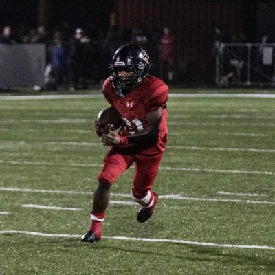 WSHS’23 |5’6| 145lbs| RB&KR| 3.3 GPA| 2 sport athlete🏈🏃🏾‍♂️| be phenomenal or be forgotten|