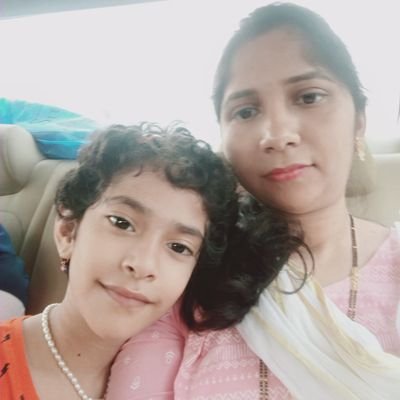 Iamsmeher's profile picture. Former software Engineer to a full-time Mom