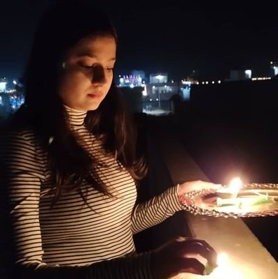 Drshweta00018's profile picture. All happens for a reason