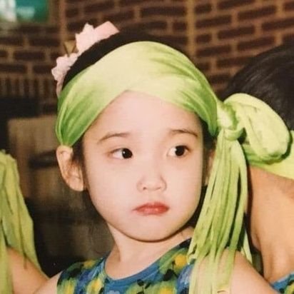 venusssth's profile picture. 🛸👽
twilight star