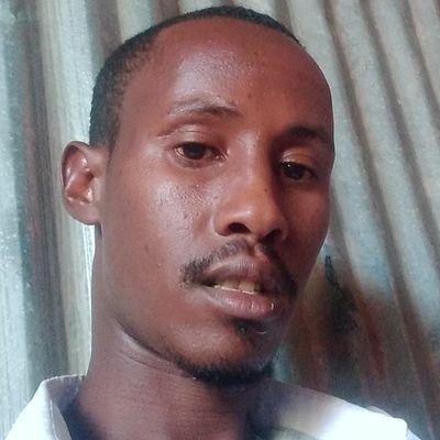 UrurHasan's profile picture. 