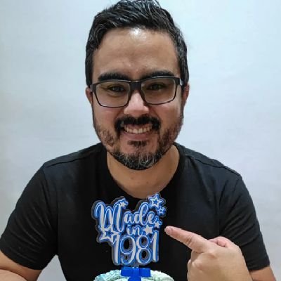 Papá de 3 -

Nutricionista UCV -

Nacido en Juangriego, Isla de Margarita

otro Venezolano más en España