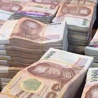 extramoney077's profile picture. 