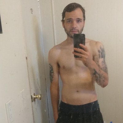 TylerMBerry1's profile picture. Trying to have fun