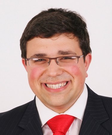 I am Company Secretary and in-house solicitor at independent finance provider Regency Factors supporting businesses throughout the UK with tailored finance.