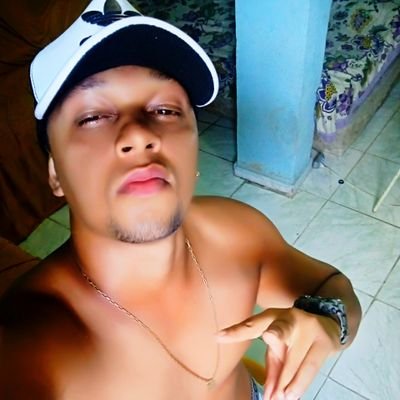 Alansoleiroo's profile picture. Sou um cara maneiro , escorpião 🦂 Carioca , e Flamenguista 😃