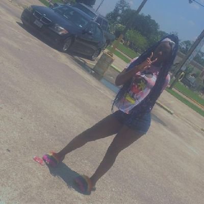 Insta:@simplyyy.miyaa
TikTok: isthatmiyaa
snap: prettygaalmiyaa
15💙