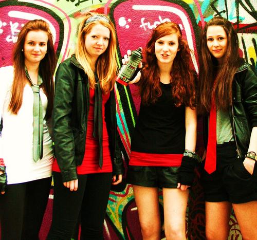 JMLofficial's profile picture. New norwegian girlband called Just My Luck :)
Follow us: @JMLMarta @LoneJML @JMLElisabeth @KajaJML