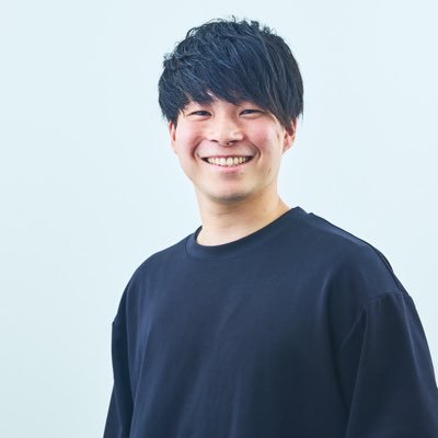Findy Global / 海外事業推進室で新規事業開発 / 週末はサッカー×サウナ×筋トレ×英語学習 / To Dare is To Do.