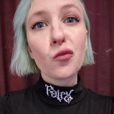 🇸🇪
She/Her
Horror, TV, movies, games, cats, true crime, life.

Research Coordinator at Paradox Interactive.
Former event manager at STHLM e-sport.